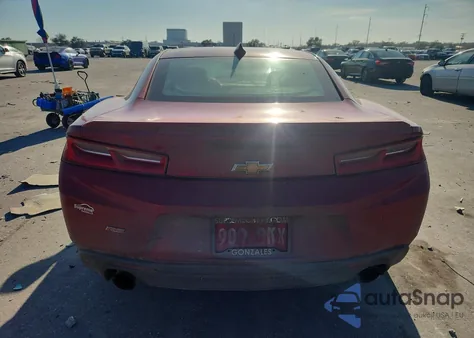 2017 Chevrolet Camaro Lt z USA, uszkodzony, nr VIN 1G1FB1RXXH0136392